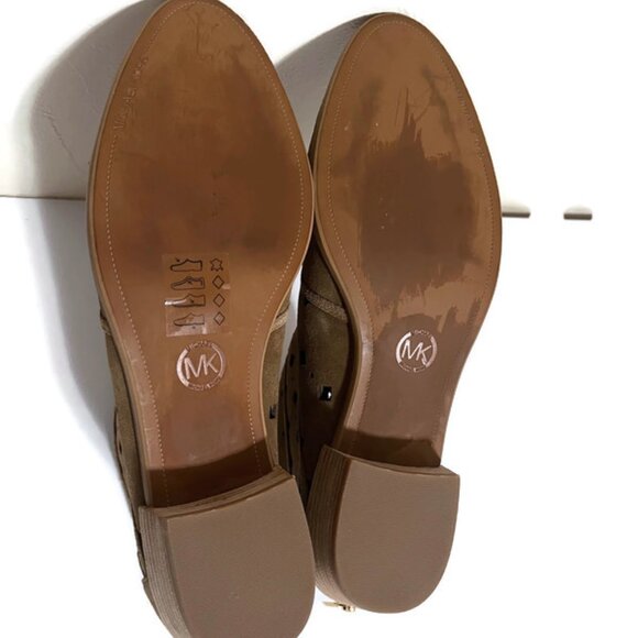 Michael Kors Uma Perforated Flat Bootie - Picture 9 of 10